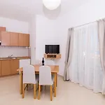 아파트 Juric