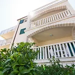 Juric Апартаменты *