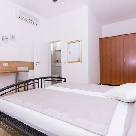 Juric Διαμέρισμα